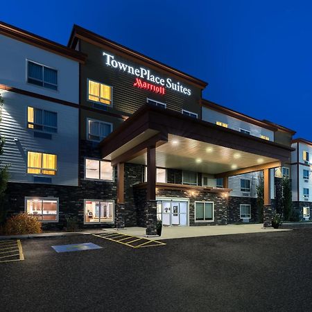 Towneplace Suites By Marriott Red Deer Exteriör bild